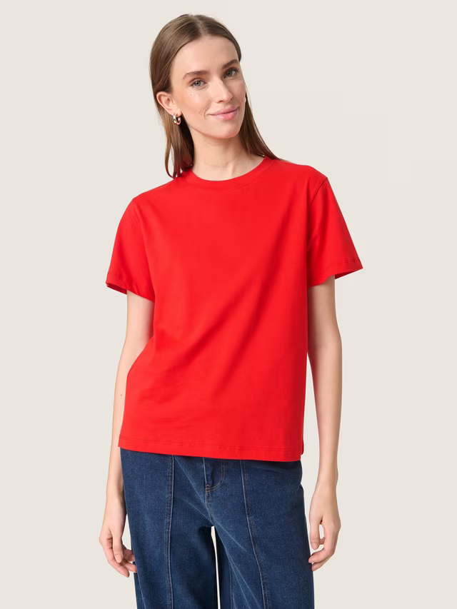 Soaked In Luxury Jina Short Sleeve T-Shirt, Goji Berry