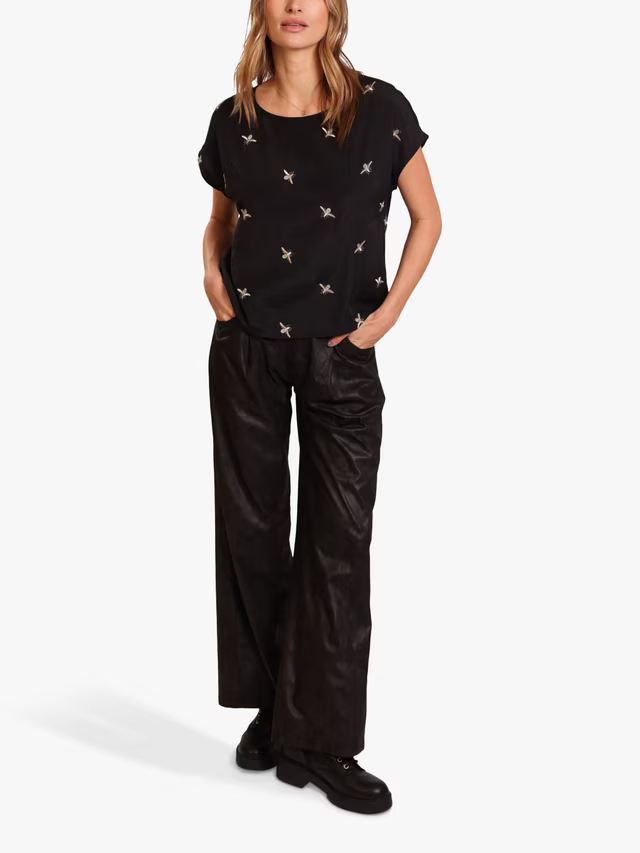 Traffic People Grace Cotton Embroidered Short Sleeve Round Neck T-Shirt