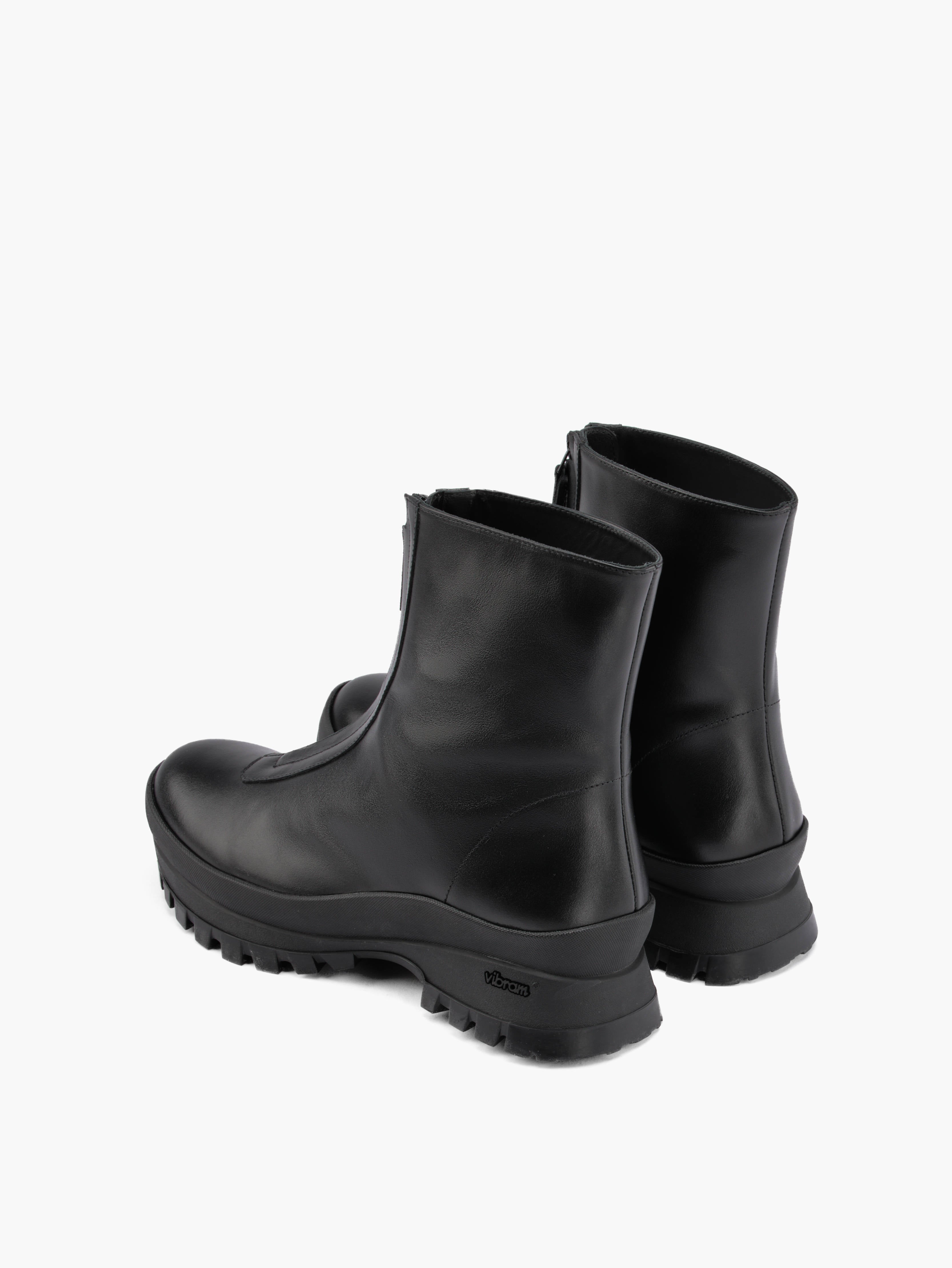 Estrella Black Lined Boot