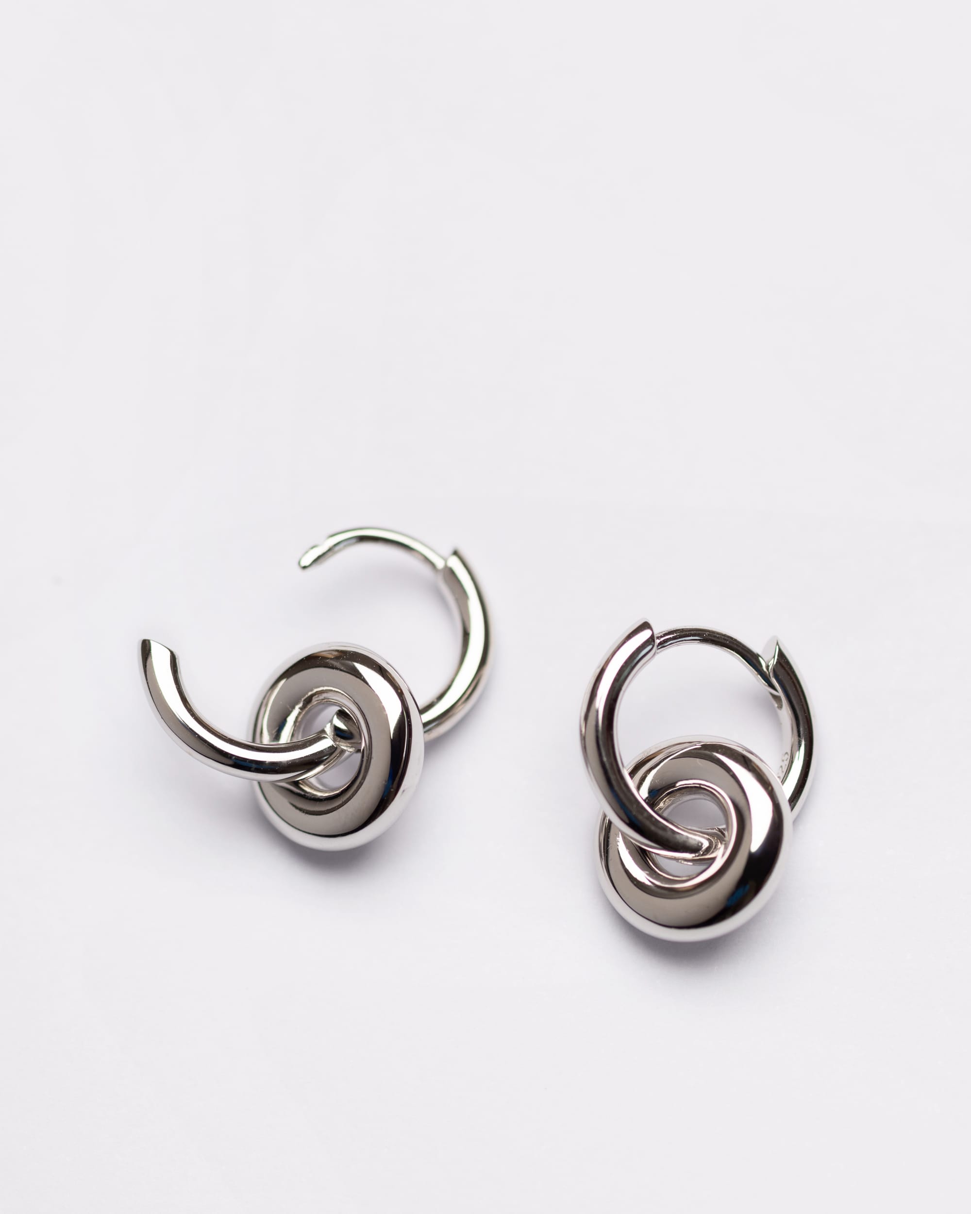The Interlink Love Hoops