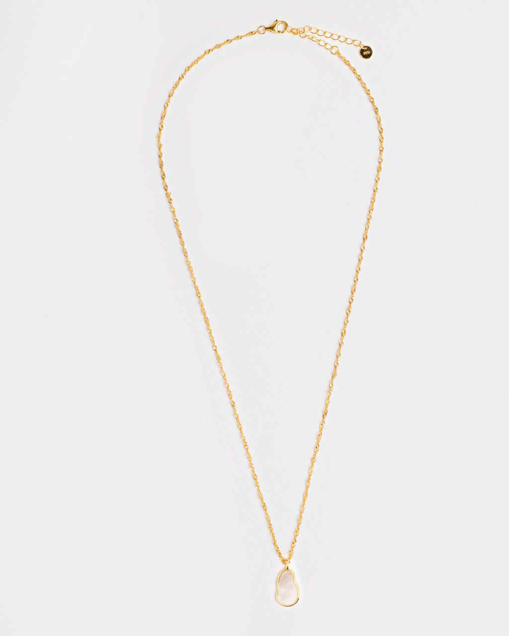 The Mother of Pearl Oval Necklace
