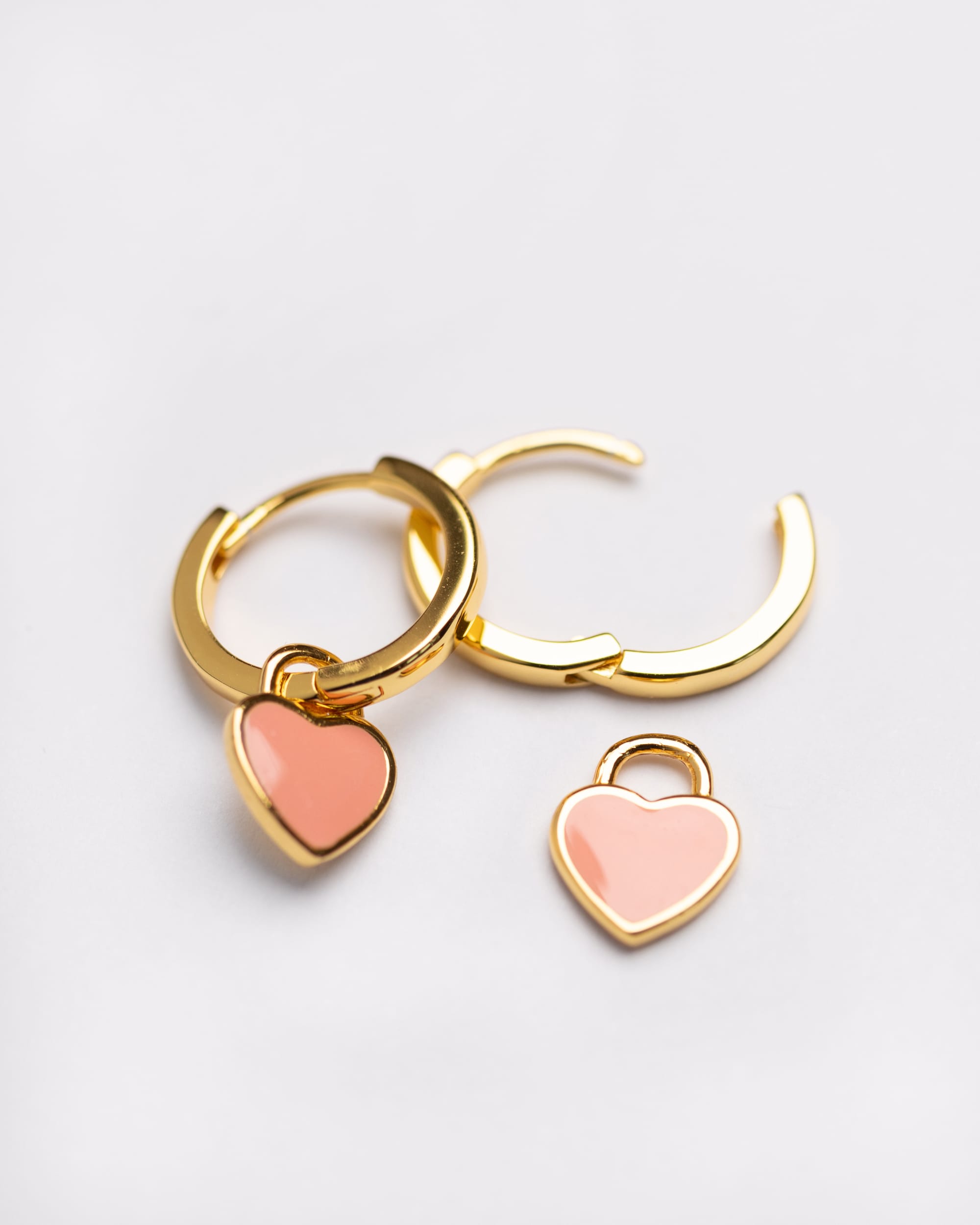 The Sweetheart Huggie - Pink Enamel
