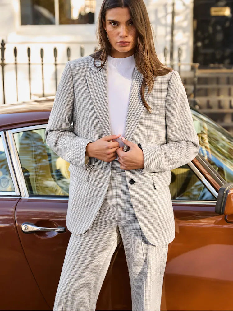 Ro&Zo Natural Petite Petite Houndstooth Kick Flare Trousers