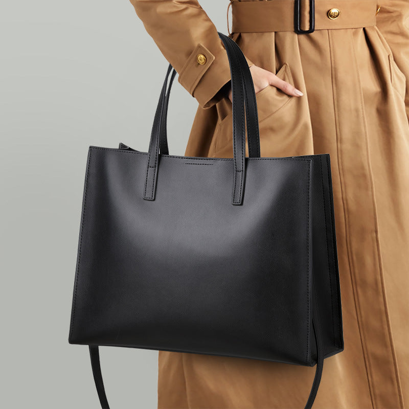 Gina Hand Bag