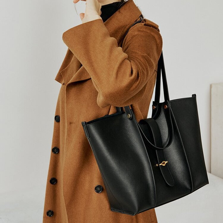Elegant Holly Tote Bag